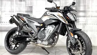 KTM 790 Duke L (2023 - 24) usata