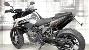 KTM 790 Duke L (2023 - 24)  (2)