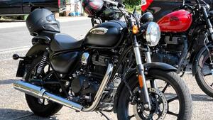 Royal Enfield Meteor 350 Stellar (2021 - 25) 