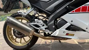 Yamaha YZF R125 (2023 - 26)  (8)