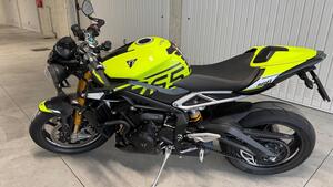 Triumph Street Triple 765 Moto2 Edition (2023 - 24)