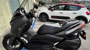 Yamaha X-Max 300 (2021 - 24)  (4)