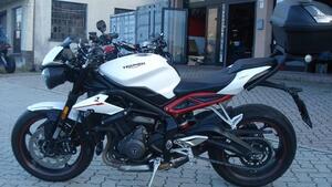 Triumph Street Triple R (2017 - 20)