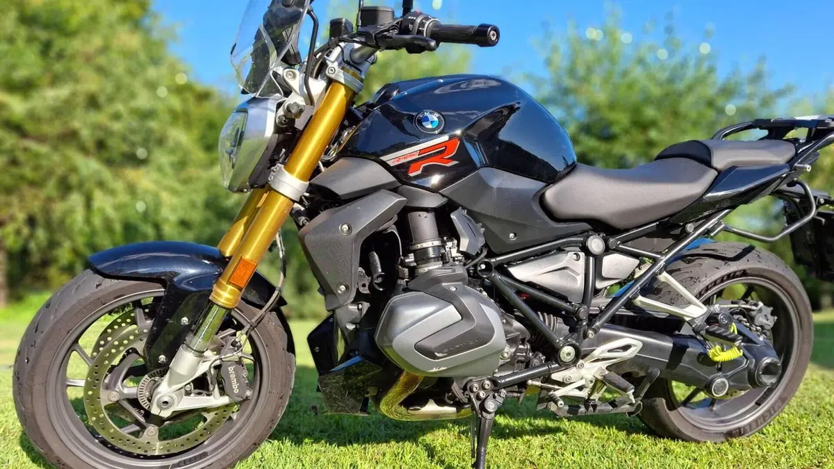 Bmw R 1250 R (2021 - 25)  (4)