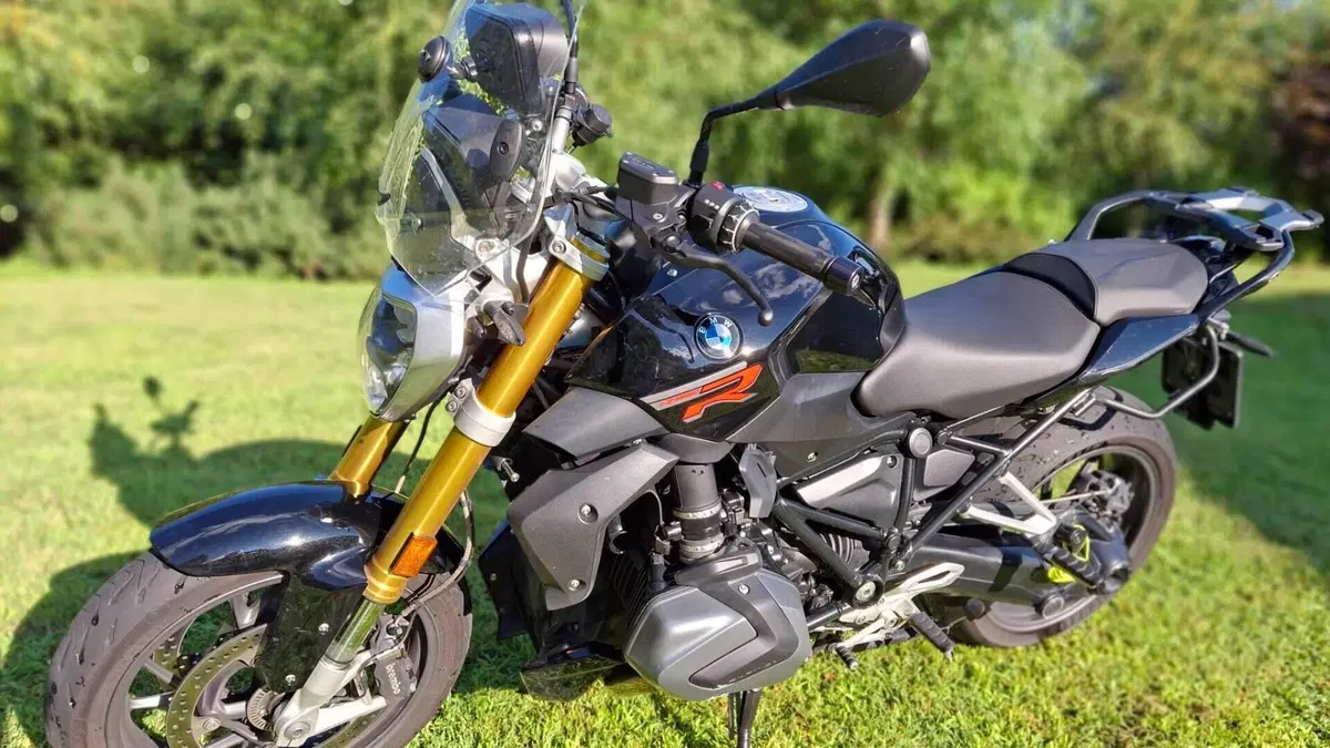 Bmw R 1250 R (2021 - 25)  (5)