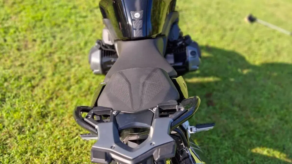 Bmw R 1250 R (2021 - 25)  (11)