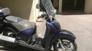 Aprilia Scarabeo 200 (2001 - 04)