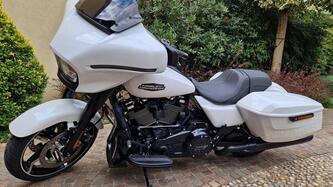 Harley-Davidson Street Glide (2024 - 25) usata