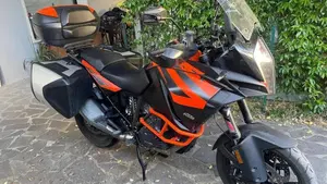 KTM 1290 Super Adventure S (2017 - 20)  (2)