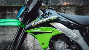 Kawasaki KX450F (2005 - 06)  (9)