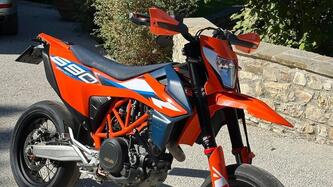 KTM 690 SMC R (2023 - 25)