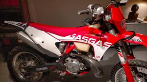 GASGAS EC 300 (2022) 