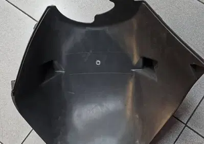 61101GAV700ZA Parafango interno BALI Honda - Annuncio 9861514