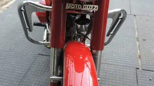 Moto Guzzi   (4)