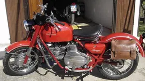Moto Guzzi   (6)