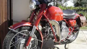 Moto Guzzi   (10)