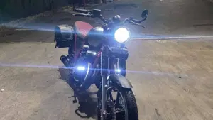 Kawasaki   (3)