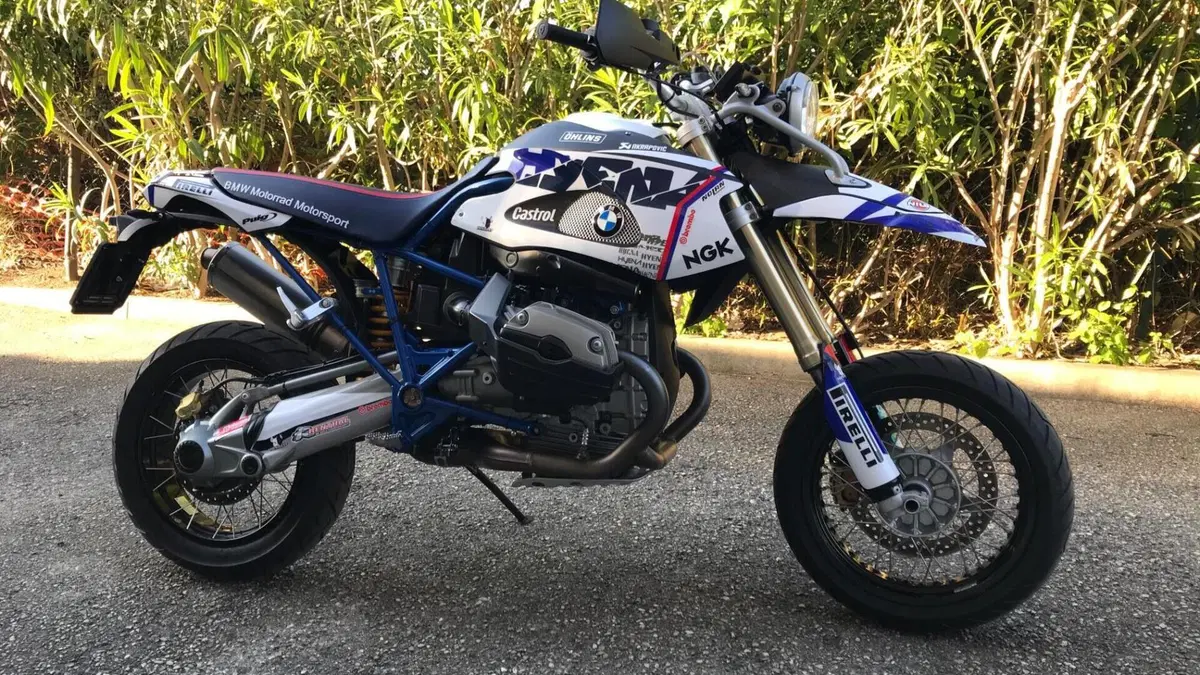 Bmw HP2 Enduro  (2)