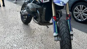Bmw HP2 Enduro  (5)