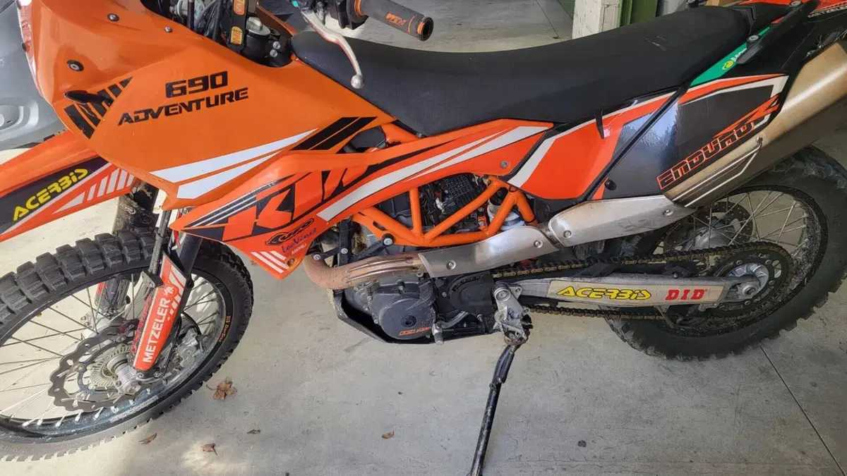 KTM 690 Enduro R (2012 - 17)  (4)