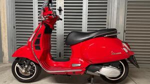 Vespa GTS 300 Super (2023 - 24)