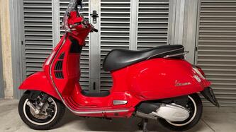Vespa GTS 300 Super (2023 - 24) usata