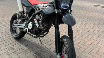 Fantic Motor Motard 125 Performance 4t (2020) usata