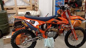 KTM 450 SX-F (2022)