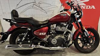 Royal Enfield Super Meteor 650 (2023 - 25) usata