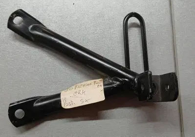 50712KAK900ZA supporto poggia piede CRM Honda - Annuncio 9863550