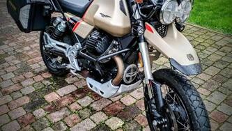 Moto Guzzi V85 TT Travel (2021 - 23) usata