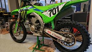 Kawasaki KX 450 F (2023)