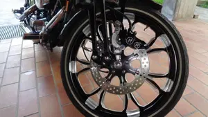 Harley-Davidson   (3)