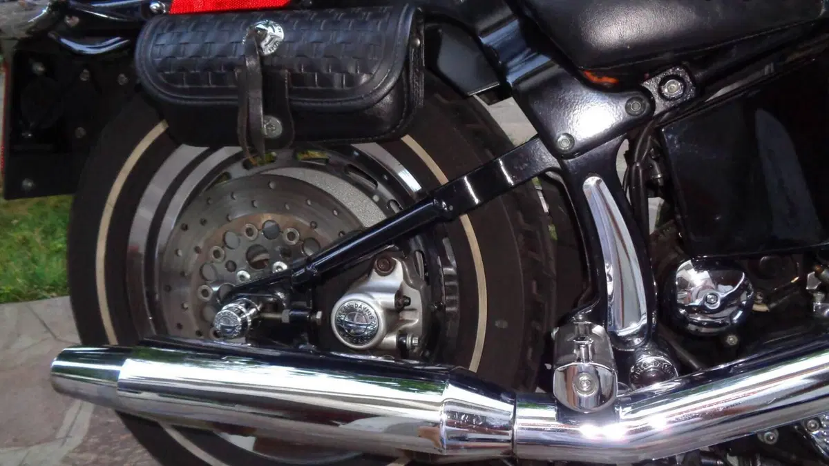Harley-Davidson   (15)