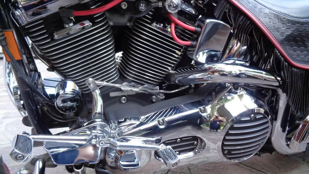 Harley-Davidson   (5)