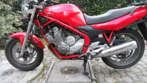 Yamaha XJ 600 N (1995 - 97) 