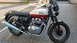 Royal Enfield Interceptor 650 (2021 - 26)  (2)