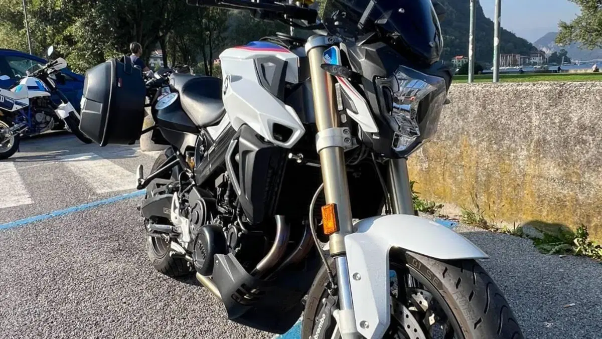 Bmw F 800 R (2017 - 20)  (2)