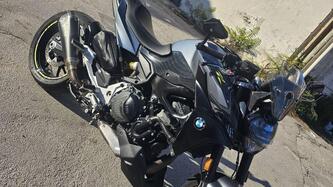 Bmw F 900 R (2021 - 24) usata