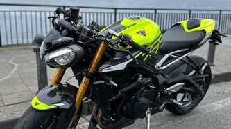 Triumph Street Triple 765 Moto2 Edition (2023 - 24) usata