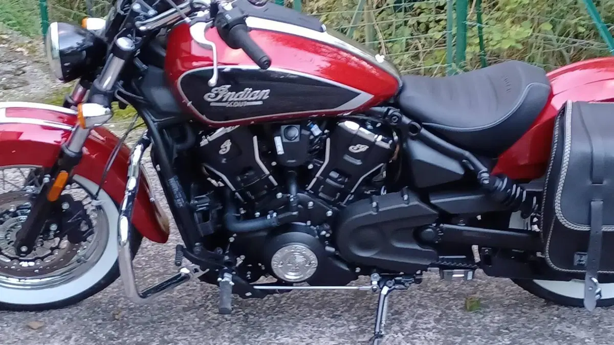 Indian Scout 1250 Classic Limited + Tech (2025 - 26)  (2)