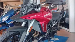 Suzuki V-Strom 800SE (2025 - 26)  (2)