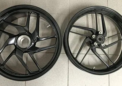 CERCHIO POSTERIORE DUCATI PANIGALE 899 - Annuncio 9865888