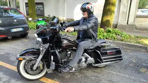 Harley-Davidson 1450 Electra Glide Ultra Classic (1999 - 02) - FLHTCUI  (2)