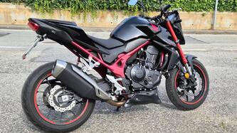 Honda CB 750 Hornet (2023 - 24) usata