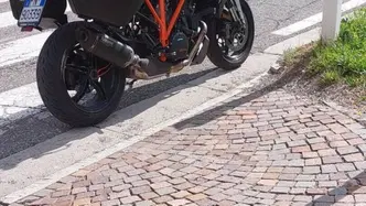 KTM 1290 Super Duke GT (2022 - 25) usata