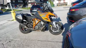KTM 1290 Super Duke GT (2022 - 25)  (2)