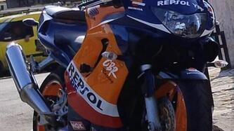 Honda CBR 600 F (1999 - 00) usata