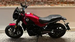 Benelli Leoncino 500 ABS (2017 - 20)  (6)