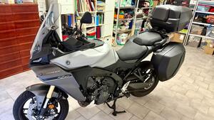 Yamaha Tracer 9 GT Y-AMT (2025) 